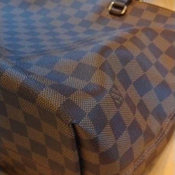 Authentic ๐ฅ๐ฅ๐ฅ MINT Louis Vuitton lena totes - Picture 13 of 14